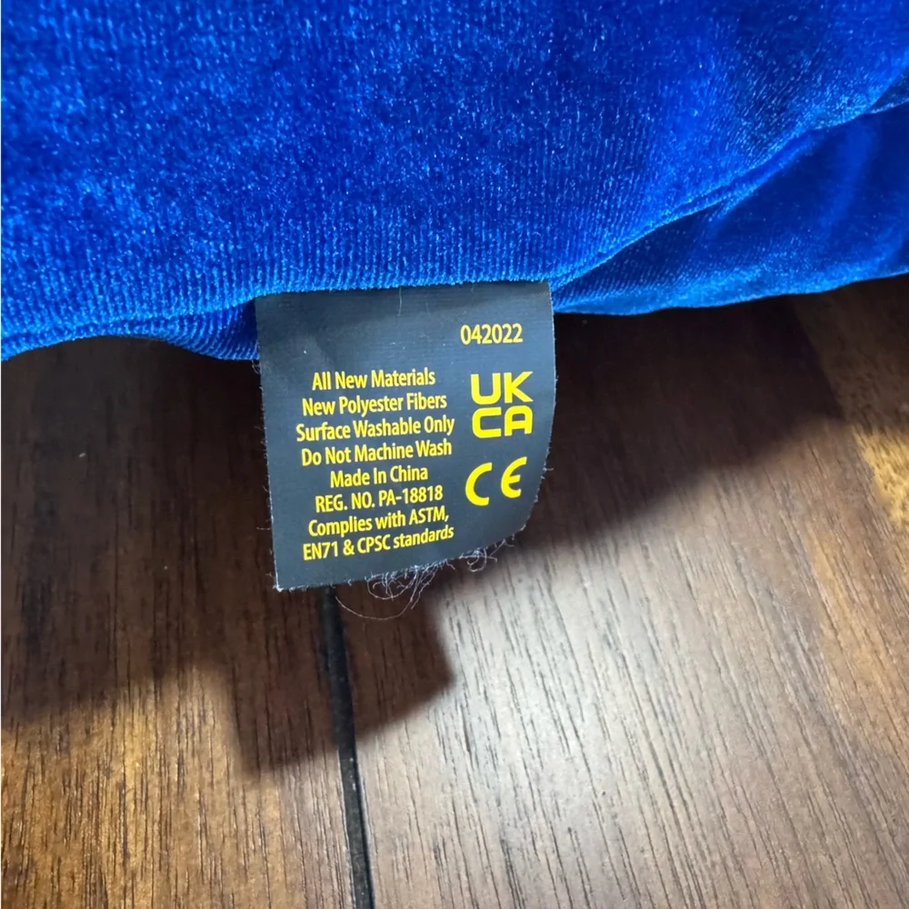 Noble Collection Official Harry Potter Ravenclaw Velvet Cushion Pillow No Raven‎